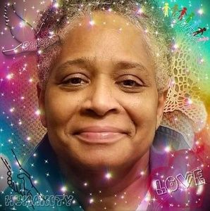 Meet your Posher, Paulette